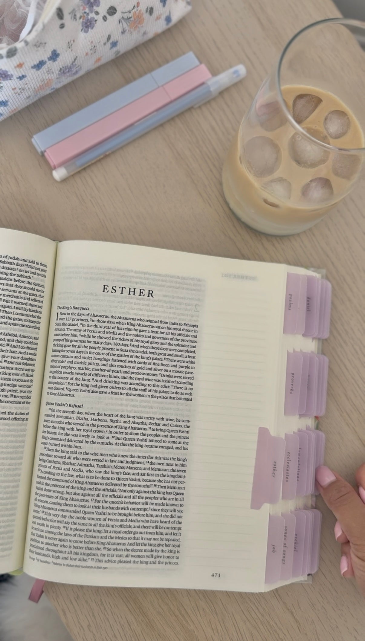 Minimalistic Bible Tabs