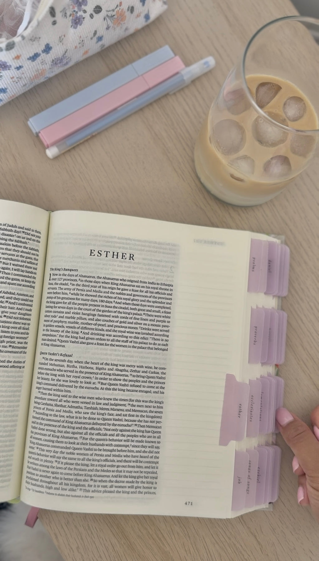Minimalistic Bible Tabs